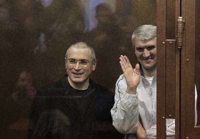 La dura condena a Jodorkosvski provoca la indignación mundial