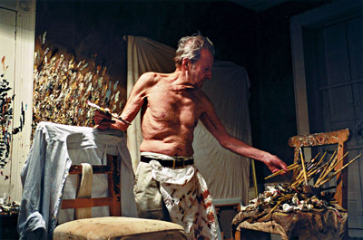 Lucian Freud en su estudio, lejos de la feria de las vanidades del mundo del arte.