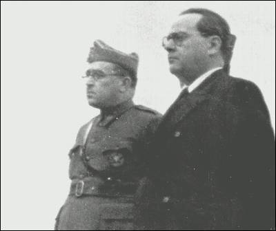 El general Vicente Rojo y Juan Negrín, en 1938.