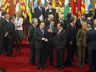 Los presidentes autonómicos durante la Conferencia de Presidentes de 2009 en el Senado.Marta Jara