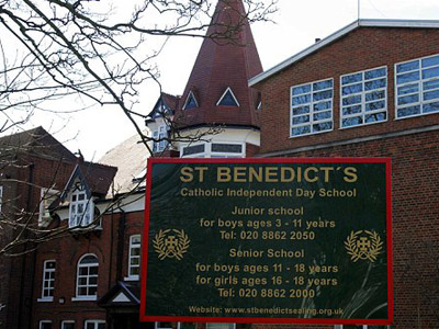 Colegio Saint Benedict's, al noroeste de Londres.