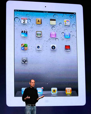 Steve Jobs presenta el iPad 2, que llegará el 25 de marzo en color ...