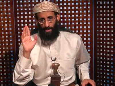Anwar al-Awlaki durante un discurso televisado. /AP