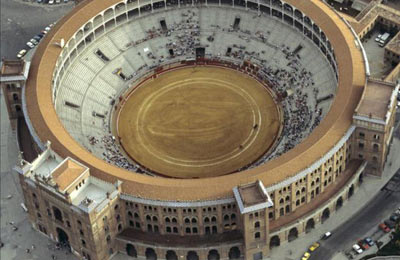 Vista aérea de la plaza de toros de Las Ventas. EFE