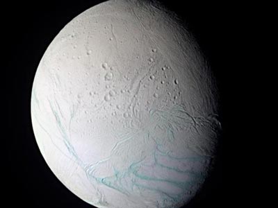 La luna Encélado.
