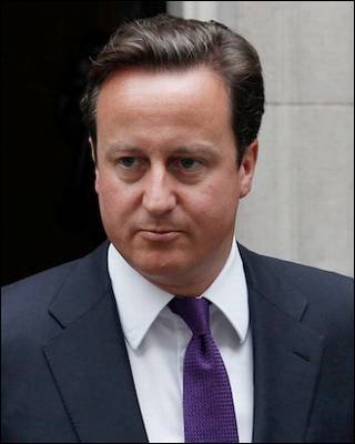 David Cameron ha vuelto a utilizar palabras muy duras para referirse a los jóvenes causantes de los disturbios en Inglaterra y sus padres. Reuters