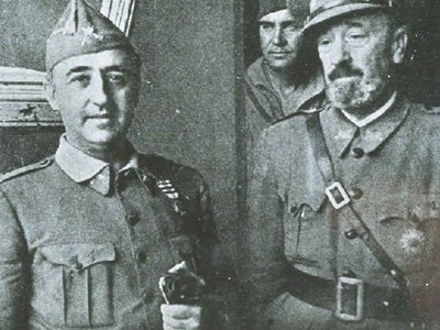 Francisco Franco y José Moscardó.