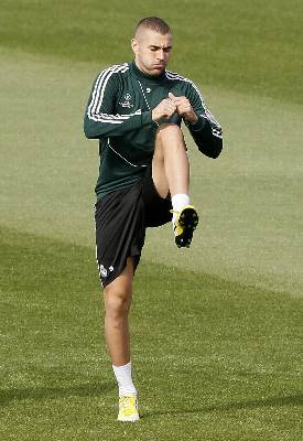 Karim Benzema, durante un entrenamiento del Real Madrid. EFE/Archivo