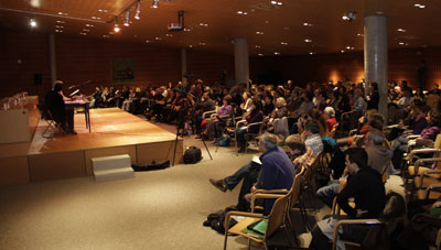 Vista de uno de los debates celebrados en el Primer Congreso de Víctimas del Franquismo.