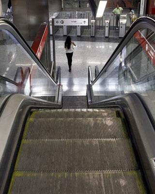 Imagen de este pasado lunes, 17 de septiembre, de la estación de metro y cercanías de Sol, en Madrid, jornada en la que también estaban convocados paros parciales.-