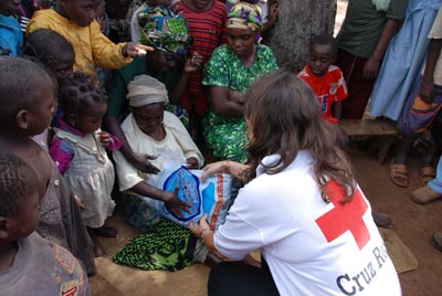 Cooperantes de Cruz Roja en Guinea.
