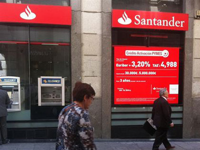 Una de las sucursales de la entidad bancaria de la localidad de Santoña.