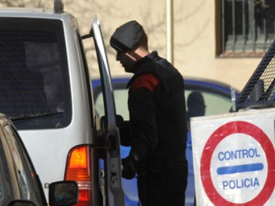 Un control policial de los Mossos/EFE