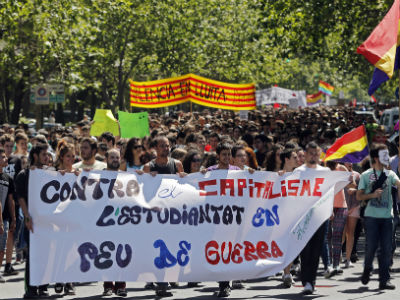 Manifestación en Valencia, el pasado 9 de mayo, durante la última huelga educativa contra la ley Wert. EFE