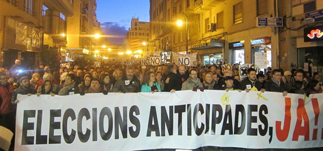 La cabecera de la manifestación que ha tenido lugar la tarde del sábado en Valencia.-