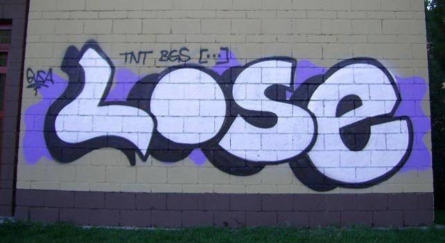Pintada del grafitero detenido con su sobrenombre LOSE.