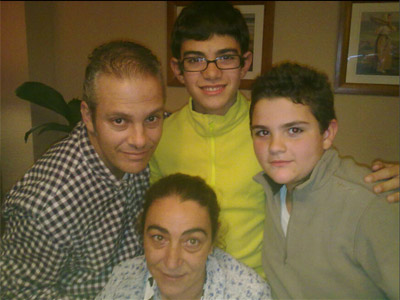 Jordi Velasco con su familia.