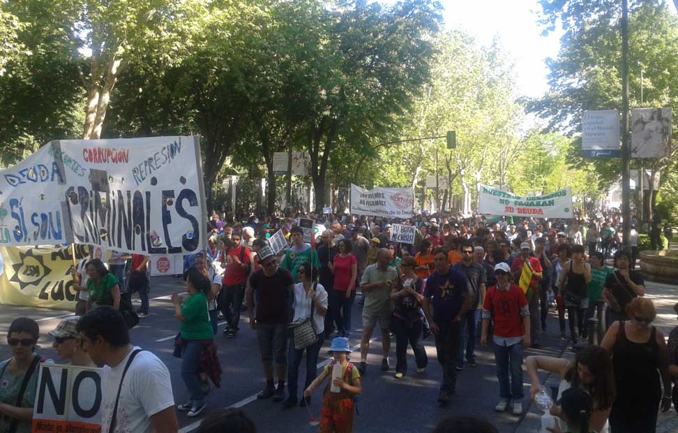 Miles de indignados volvieron a la calles de Madrid para conmemorar el segundo aniversario del 15-M.