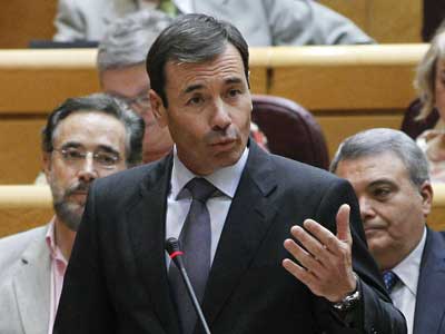 El líder del PSM Tomás Gómez en el Senado el 9 de julio de 2013. EFE/Ballesteros