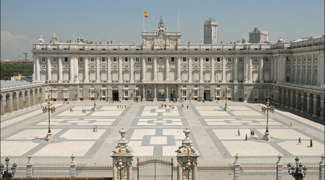 Vista de la Plaza de Armas del Palacio Real, en Madrid.