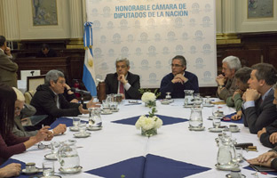 El Congreso argentino repudia la impunidad del franquismo