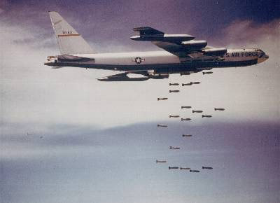 Un bombardero B-52, uno de los más usados en el transporte de armas nucleares.