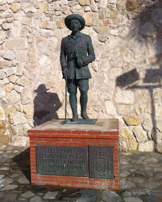 Estatua de Franco que sigue en pie en las calles de Melilla.