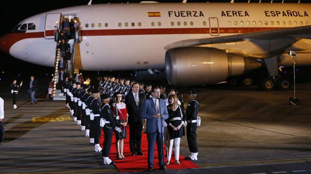 Rajoy, en el aeropuerto de Veracruz (México), donde participará en la Cumbre Iberoamericana. EFE/J.Martin