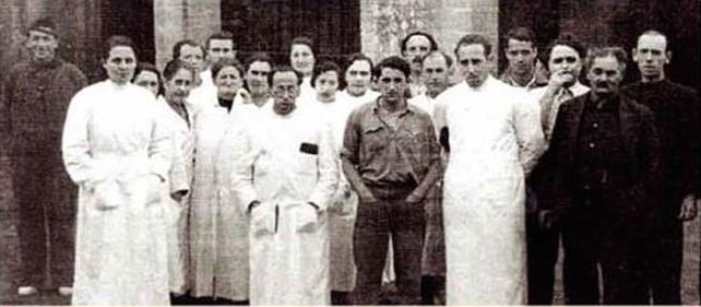 Personal del Hospital de Valdediós. Enero de 1937.