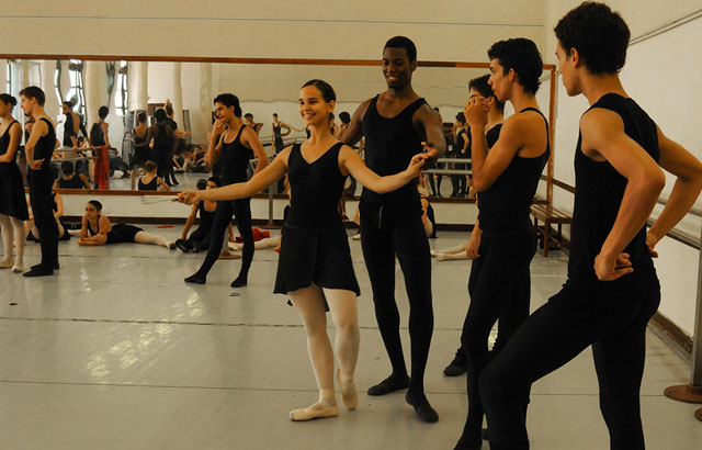 En la Escuela Nacional de Ballet de Cuba se forman 800 bailarines. FOTOS: RAQUEL PÉREZ