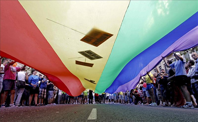 Imagen de una manifestación del Orgullo Gay en Barcelona el año pasado. EFE