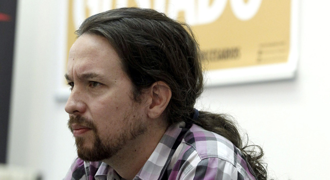 El líder de Podemos, Pablo Iglesias, en un desayuno informativo por la publicación del libro 'Conversación con Pablo Iglesias'.