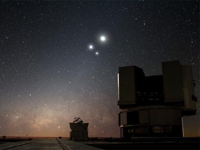 Venus, Júpiter y la Luna en una imagen de 2009. ESO