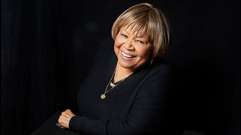 Mavis Staples acercará su soul de esperanza y empoderamiento a Barcelona y al Azkena Rock Festival