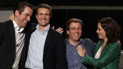 Teodoro García Egea (1 i.), Pablo Casado (2 i.), José Luis Martínez Almeida e Isabel Díaz Ayuso, en una imagen de archivo. EFE