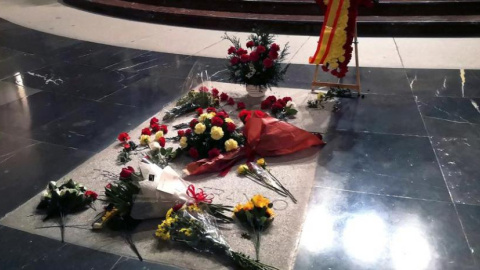  Foto de archivo de un oficio religioso en la Basílica del Valle de los Caídos EFE