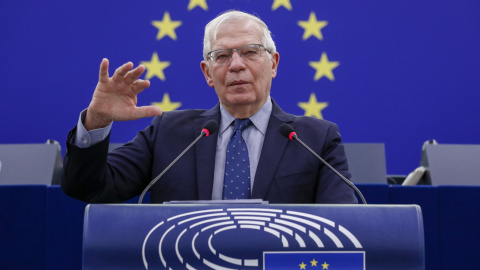 El alto representante de la Unión Europea (UE) para Asuntos Exteriores, Josep Borrell, durante su intervención en el Pleno del Parlamento Europeo, en Estrasburgo (Francia). EFE/EPA/JULIEN WARNAND