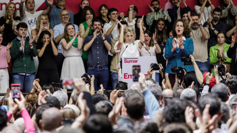 La vicepresidenta segunda y ministra de Trabajo, Yolanda Díaz, en el acto 'Empieza todo' de la plataforma Sumar, en el que presentó su candidatura para la presidencia del Gobierno en las próximas elecciones generales, en el polideportivo Antonio Magari