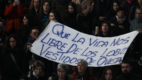  Una manifestación contra la violencia hacia la mujer, a 25 de noviembre de 2023, en Bilbao.-H.Bilbao / EUROPA PRESS