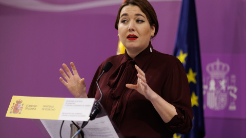 La secretaria de Estado de Igualdad y contra la Violencia de Género, Ángela Rodríguez, atiende a los medios de comunicación tras la reunión de la Conferencia Sectorial de Igualdad (Foto de Archivo). -EDUARDO PARRA / Europa Press