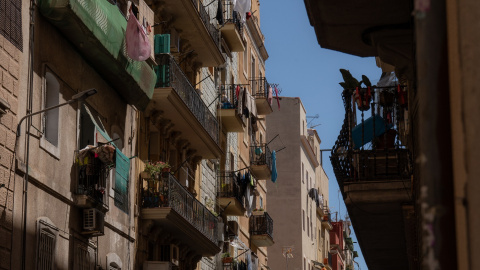 Edificios de viviendas en Barcelona. EUROPA PRESS/David Zorrakino