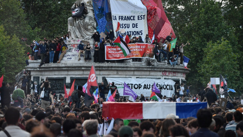 Manifestantes franceses tras conocerse el resultado de las elecciones legislativas del 7J.- Europa Press