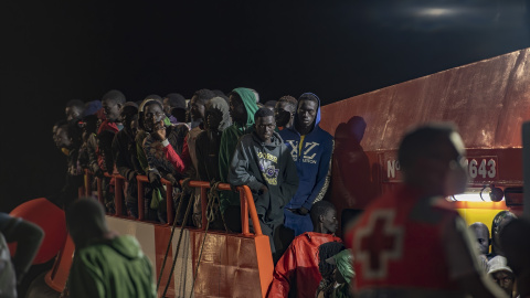  Más de 300 migrantes llegan al puerto de La Restinga tras ser rescatados, en El Hierro, Canarias. Antonio Sempere / Europa Press