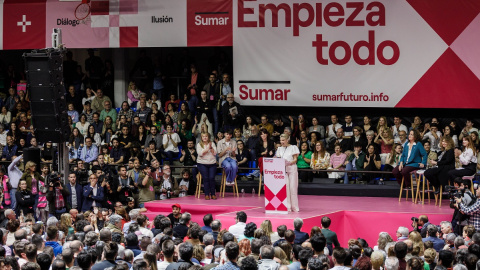  Yolanda Díaz, interviene en el acto 'Empieza todo' de la plataforma Sumar en el polideportivo Antonio Magariños. — Carlos Luján / Europa Press