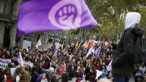  Manifestación contra la violencia machista en Barcelona - Joel Kashila.