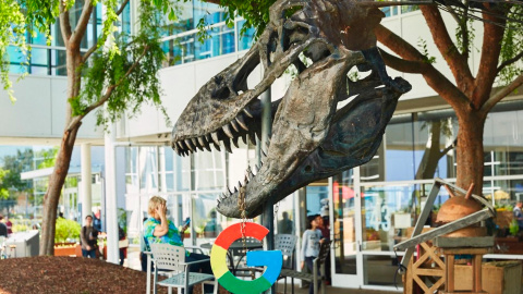  El dinosaur "Stan" en Googleplex. - Google