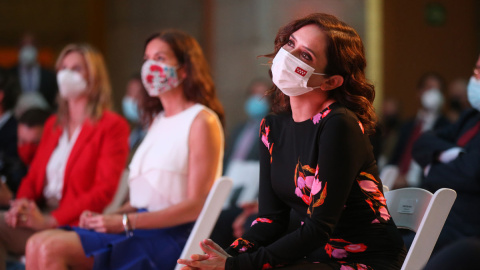  La presidenta de la Comunidad de Madrid, Isabel Díaz Ayuso, en la entrega de los V Premios de Gastronomía de la Comunidad de Madrid, en la Real Casa de Correos, a 13 de octubre de 2021, en Madrid.- EUROPA PRESS