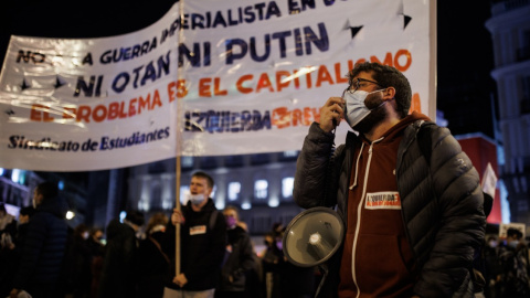  Concentración en la Puerta del Sol contra la guerra y la OTAN.- Alejandro Martínez Vélez / Europa Press