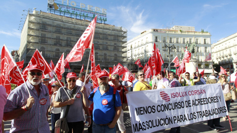 Protesta en la madrileña Puerta del Sol por el concurso de acreedores presentado por Isolux. EFE/Darwin Carrión