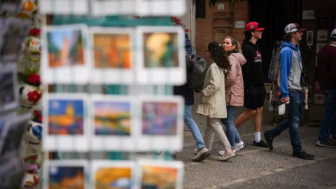 Turistas en Sevilla. – Mª José López / Europa Press